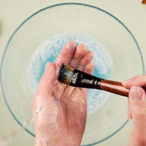 روش های شستن قلمو رنگ اکریلیک خشک شده